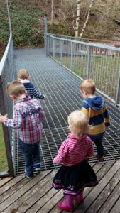 this_dad_does_outdoor_play_bridge